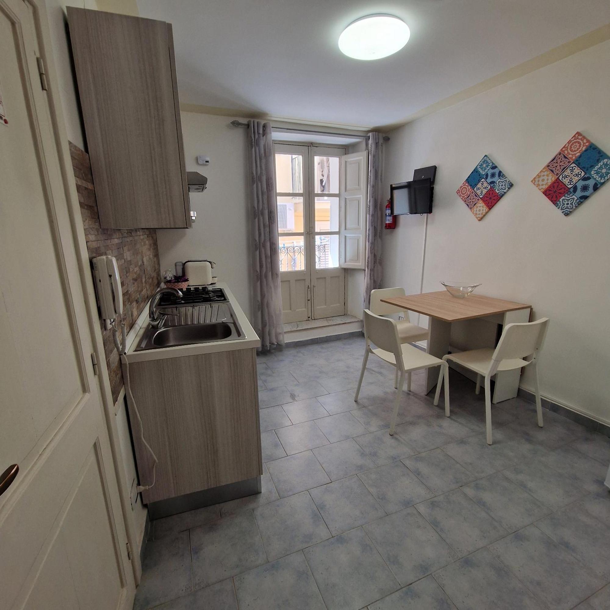 Rocksea Apartments Cefalù Eksteriør billede
